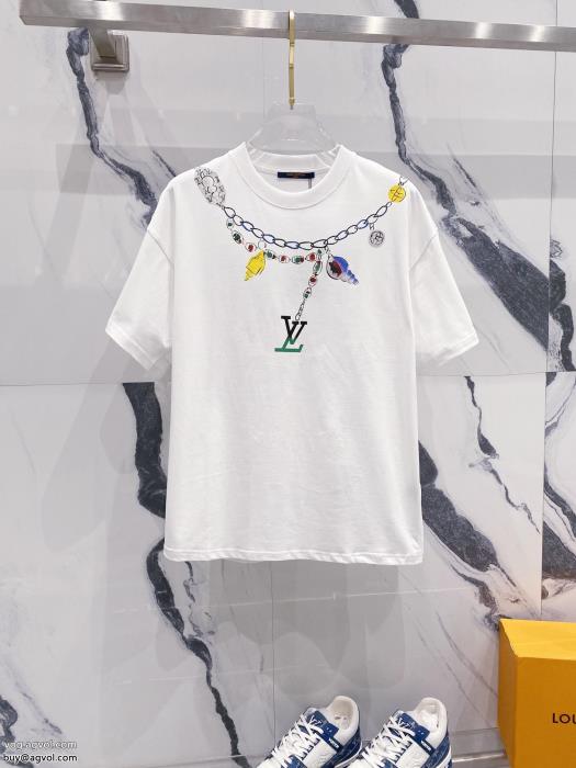 コピー ブランド 優良限定生産品今季話題の一級品LOUIS VUITTON半袖Tシャツ_0_0