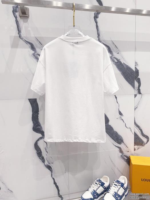 半袖TシャツFENDIブランド スーパー コピー 通販根強い人気定番商品韓国の人気_0_2