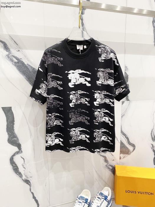 半袖Tシャツ偽 ブランド 通販BURBERRYより格上げして数量限定_0_1