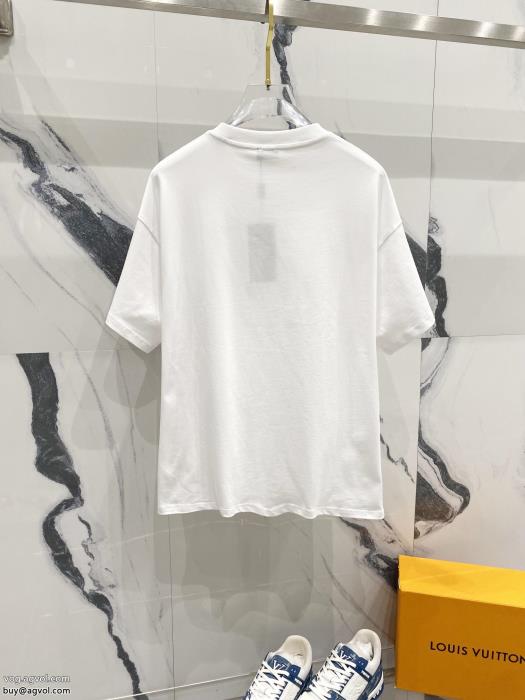 FENDI半袖Tシャツ激安 通販 専門コスパ最強2024季節限定_0_2