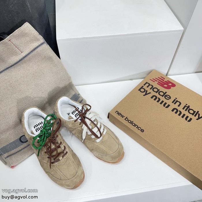 スーパー コピー ブランド 通販速達便発送高い品質を誇るMIUMIUスニーカー_0_4