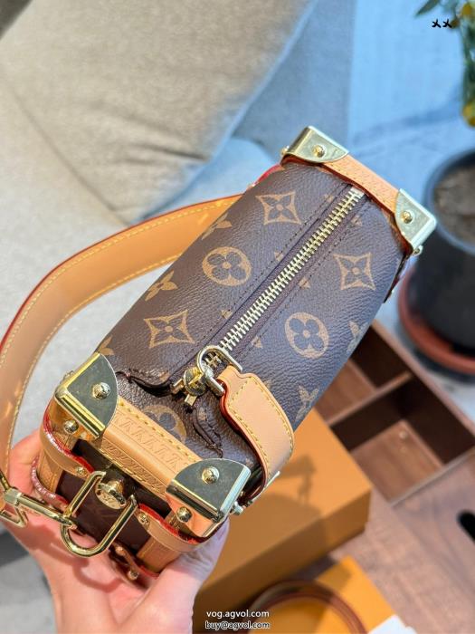 新商品☆完売必至人気沸騰中！おしゃれ新品偽物 ブランドバッグLOUIS VUITTON_0_1