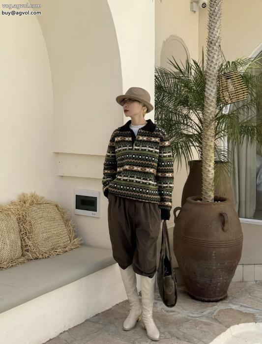 LOEWEセーター冬大人気のアイテムトレンドの最先端にブランド コピー 安心_0_4
