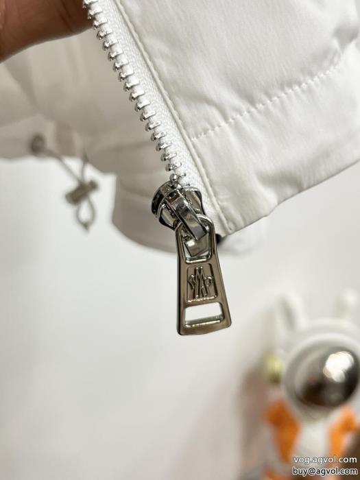 数量限定奇跡の入荷価格帯が魅力的偽 ブランド 販売ジャケットMONCLER_0_4