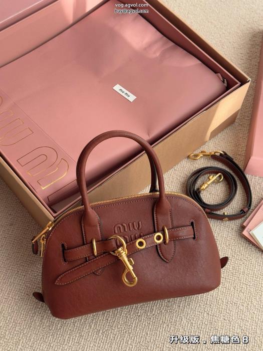 MIUMIU激安 ブランド 通販即発送　2025秋冬新作定番大人の余裕が漂うバッグ_1_2