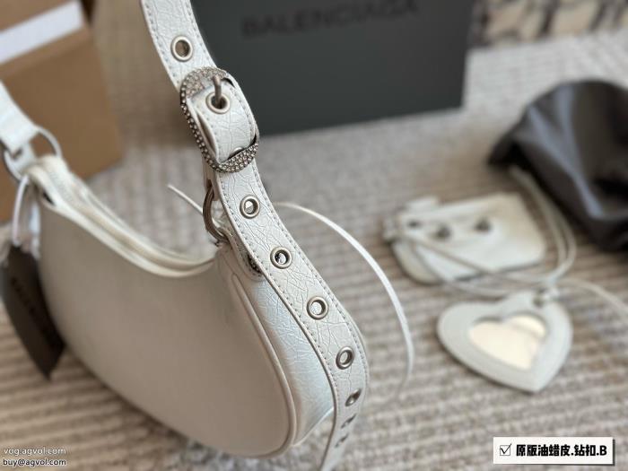 コピー 品 販売バッグbalenciaga送料込み 希少品上品で優しい雰囲気に_0_0