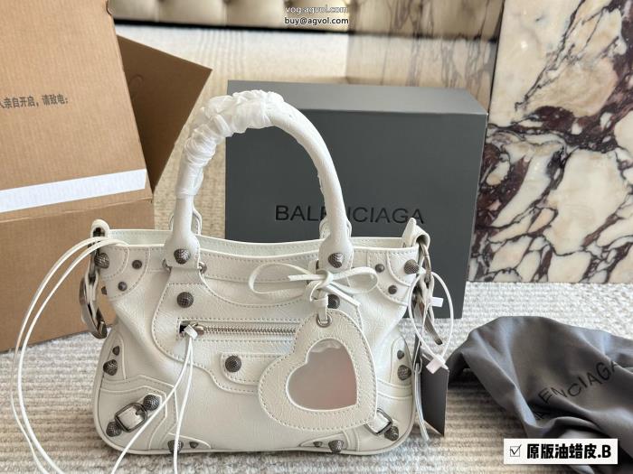 balenciagaバッグブランド コピー ショップ流行の最前線在庫希少_0_0