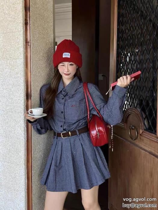 ブランド コピー s 級MIUMIU個性派さん秋の新生活ワンピース_0_1