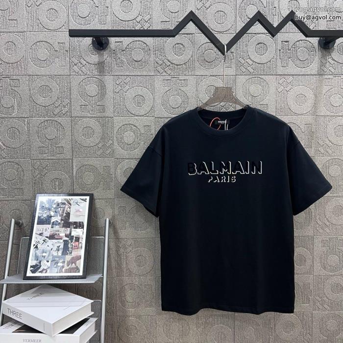 最新人気　話題沸騰中魅力が光るバルマン半袖Tシャツスーパー コピー  _0_0