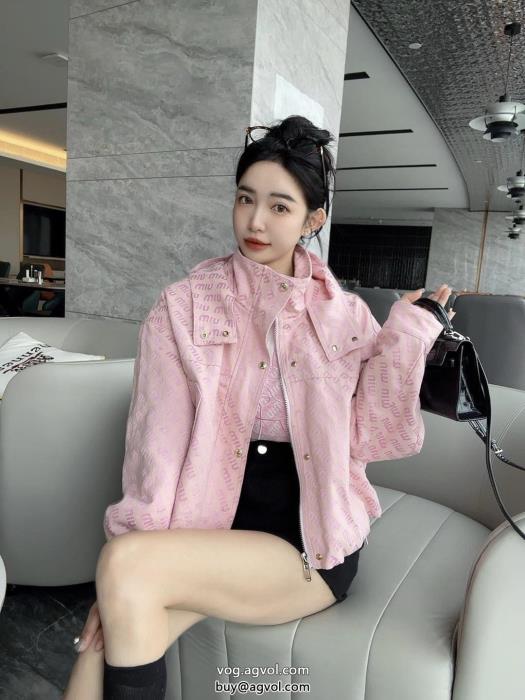 オトナの余裕この冬絶対欲しいMIUMIUコートスーパー コピー 販売_0_1