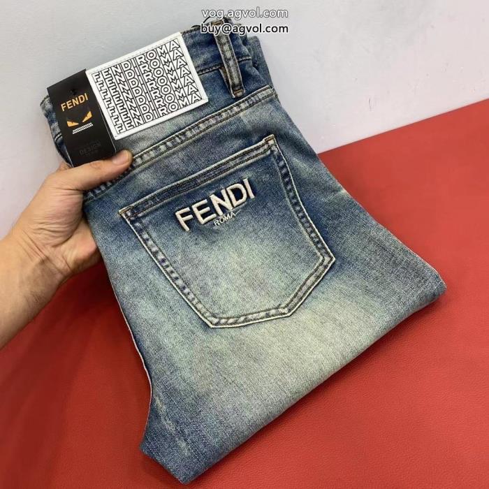 FENDIジーンズ清涼感秋先に注目を集める偽 ブランド 販売_0_0
