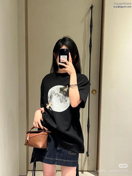 定番人気商品SS23カッコいい コピー ブランド半袖Tシャツロエベ_0_2