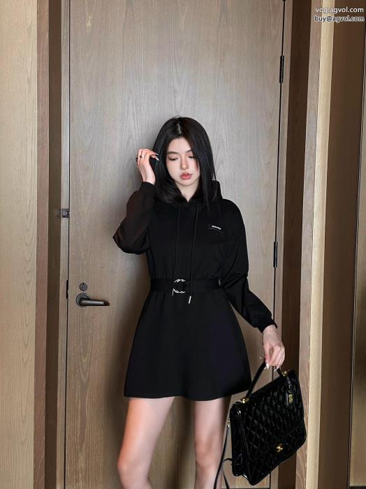 ワンピースMIUMIU激安 通販 専門圧倒的な人気アイドル着用_0_2