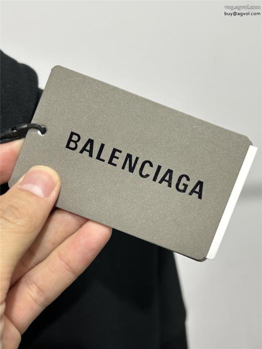 上質感新作限定便利でめちゃ可愛パーカーbalenciagaブランド 偽物_0_2