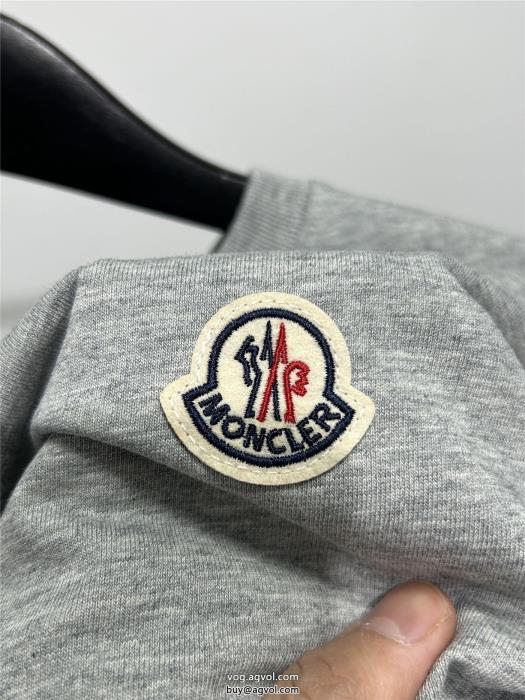 半袖TシャツMONCLERスーパー コピー 安心素敵な冬の定番アイテム発表の新作モデル_0_4