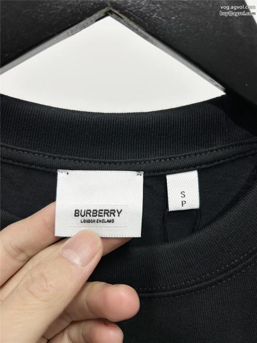 BURBERRY最高級ランク一気にトレンド感満載な着こなし偽 ブランド半袖Tシャツ_0_2