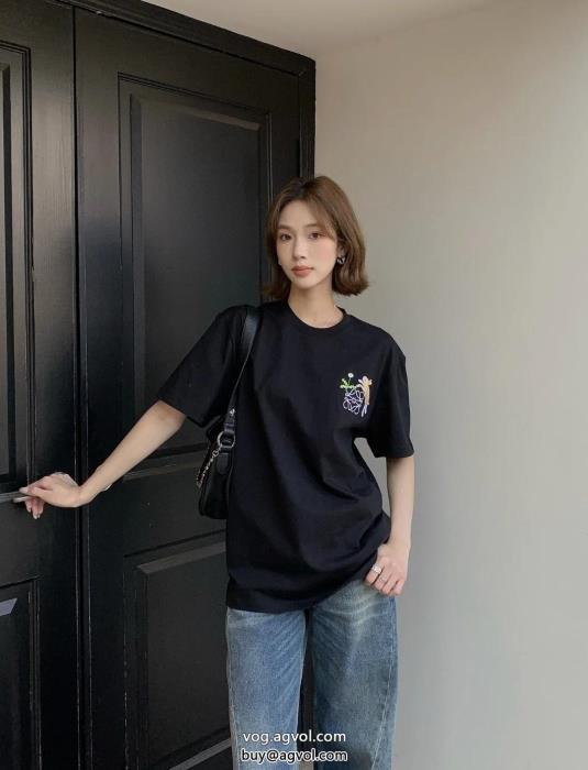 ロエベSS23オシャレ着心地の良いブランド コピー 着払い半袖Tシャツ_0_1