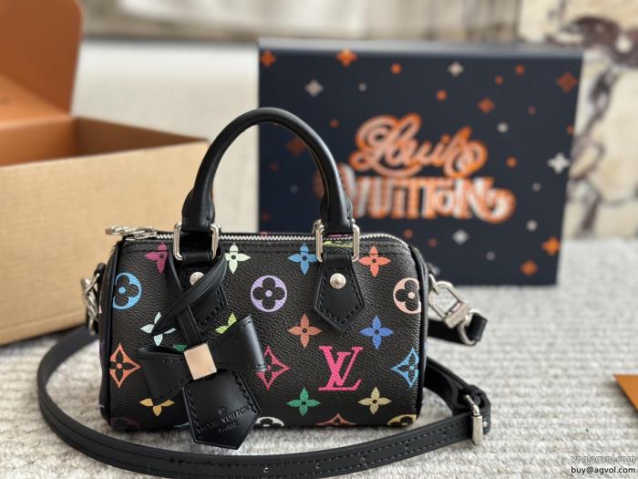 LOUIS VUITTONコピー 品 販売バッグこの冬絶対欲しい人気上昇中_0_1