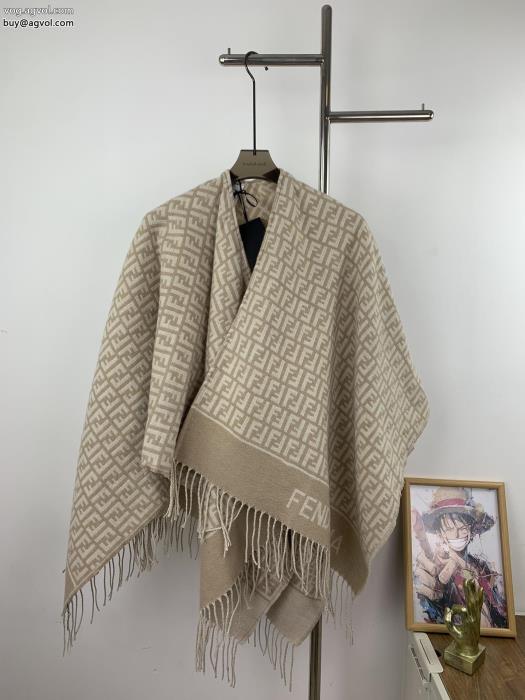 コスパ最強セールお早めにブランド コピー 激安マフラーFENDI_0_2