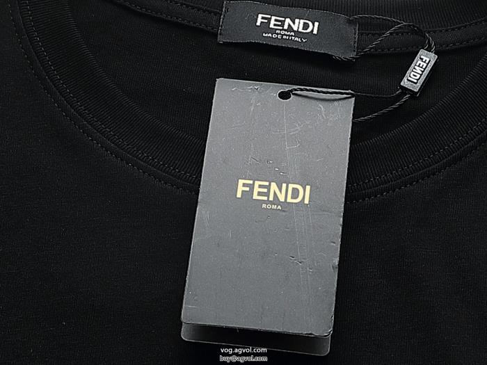 コピー 商品 ブランド最安値モード感の高いFENDI半袖Tシャツ_0_3