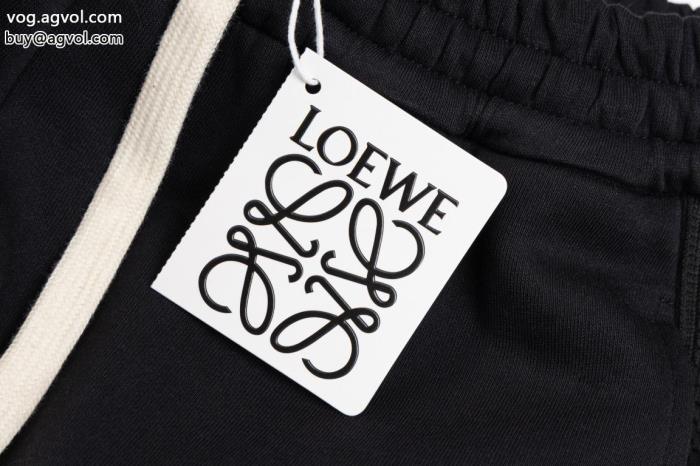スラックスLOEWEスーパー コピー  限定モデル2025年SSのトレンド_0_0