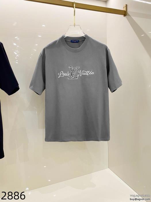 大人の色気を印象に大人かっこいい半袖Tシャツ偽物 ブランド 激安LOUIS VUITTON_0_1