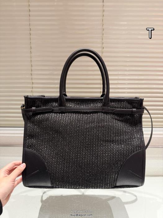 バッグPRADAコピー 通販爆発的人気オシャレ度がアップ早い者勝ち_0_1