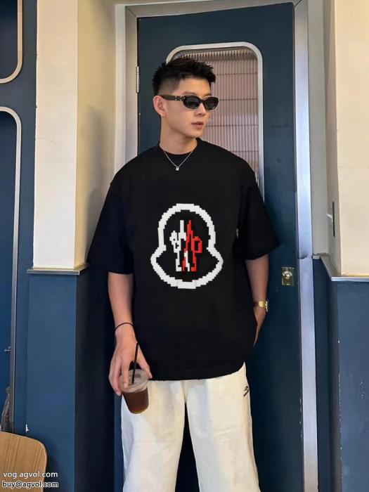 スーパー コピー 安心モンクレール半袖Tシャツ人気急上昇中格好良い_0_2