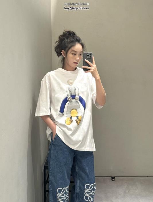 ロエベブランド 偽物実用性は勿論旬デザイン半袖Tシャツ_0_4