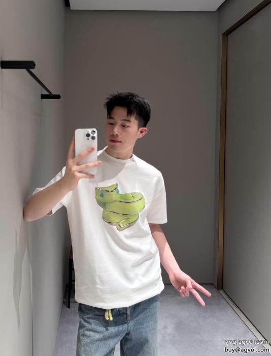 今年も人気一流の憧れブランドLOEWE半袖Tシャツコピー ブランド 通販_0_4