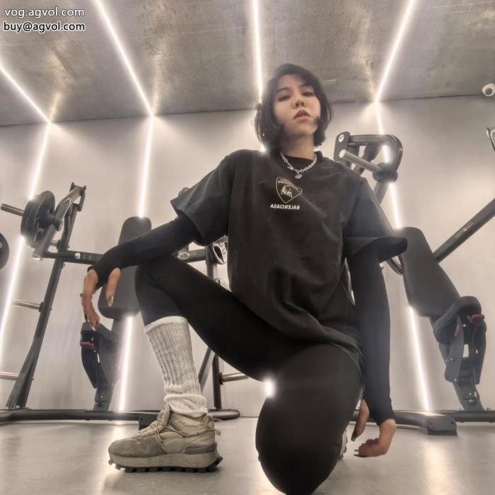 balenciaga人気商品再入荷今季話題の一級品スーパー コピー  半袖Tシャツ_0_5