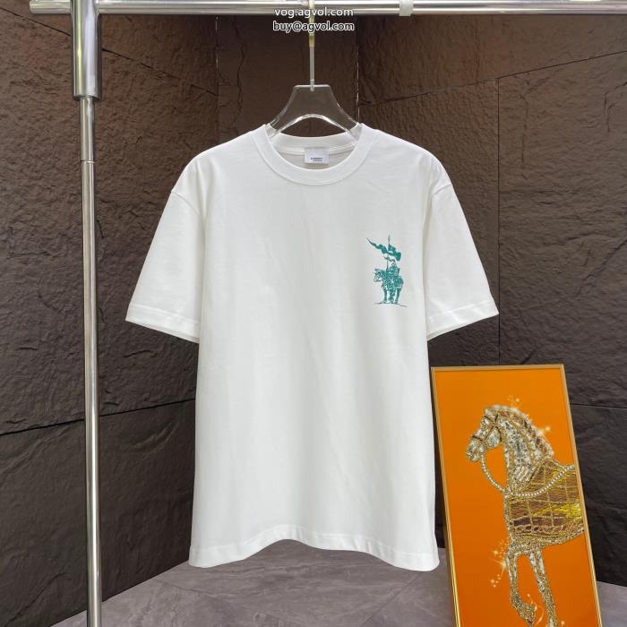 素敵なスタイルで冬の定番今流行半袖Tシャツブランド コピー 優良バーバリー_0_2