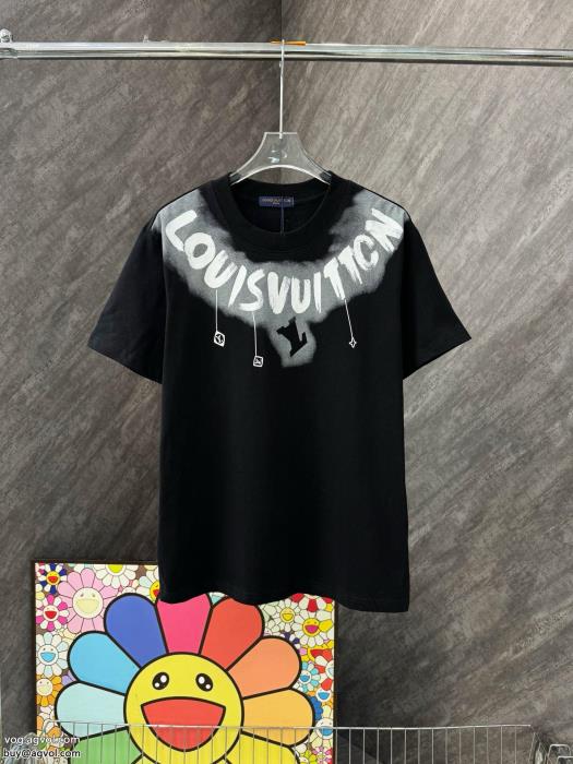 ブランド コピー 販売 LOUIS VUITTON半袖Tシャツ王道コンビSS23オシャレ_0_2