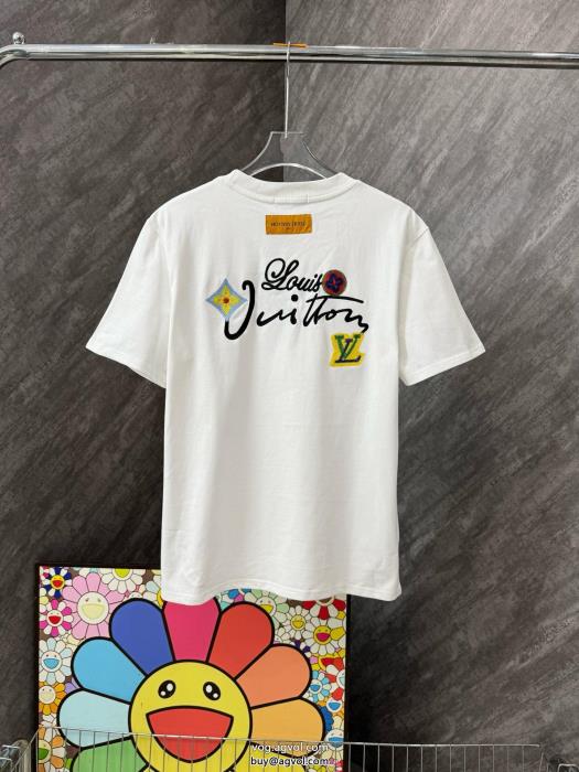 偽物 ブランドLOUIS VUITTON半袖TシャツSS23残り僅ぐっと鮮度がアップ_0_1