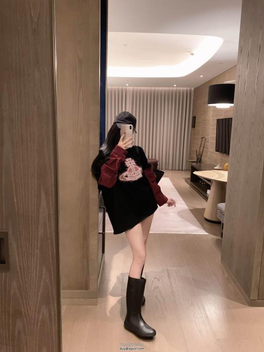 北欧ブランド今年の大トレンド長袖TシャツVIVIENNE WESTWOODブランド コピー 品_0_0