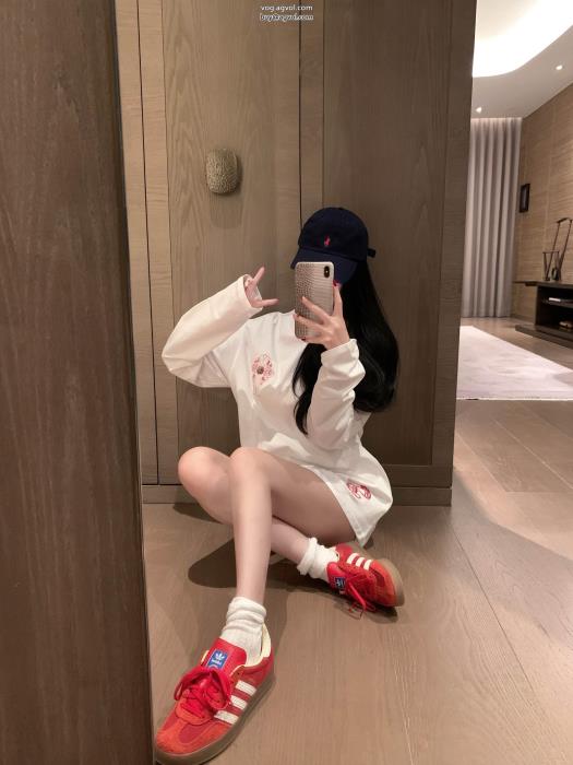 クロムハーツ日本完売2025年秋冬のトレンドの動向ブランド 品 激安 通販長袖Tシャツ_0_3