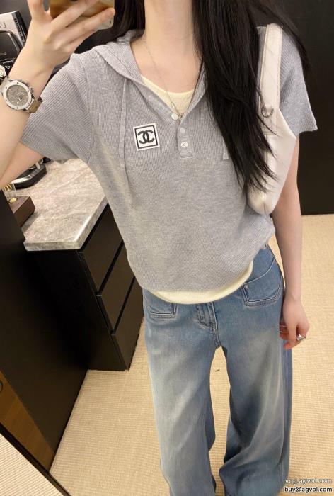 最新の秋冬アイテム魅力的な今年らしいCH半袖Tシャツスーパー コピー  _0_1