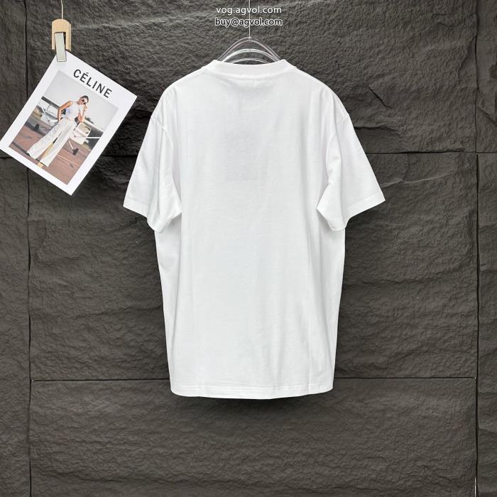 大人っぽく仕上げ最安値BURBERRY半袖Tシャツブランド コピー 優良_0_2