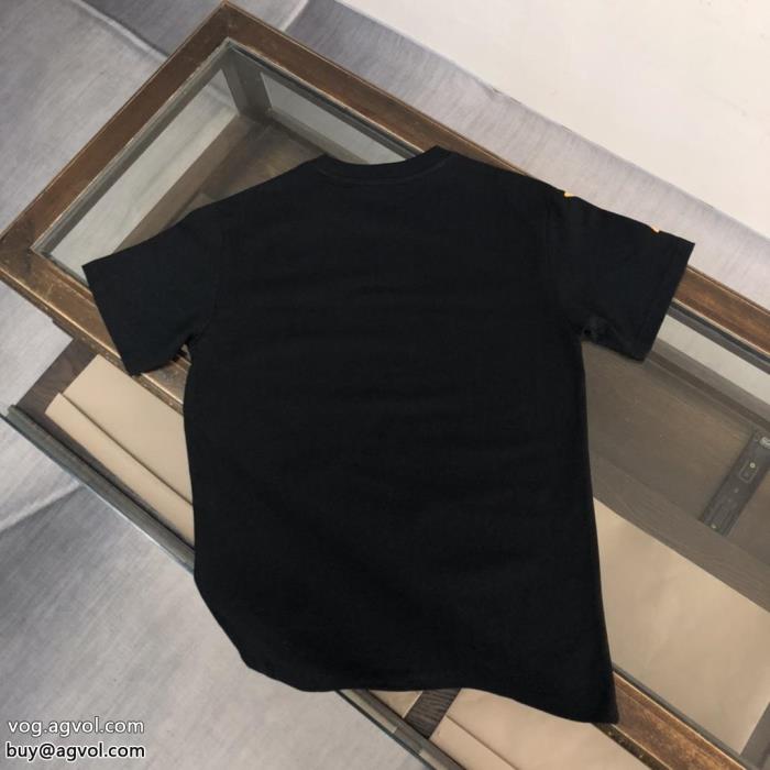 スーパー コピー ブランド 通販フェンディ即完売注目ブランドは2025最新半袖Tシャツ_0_1