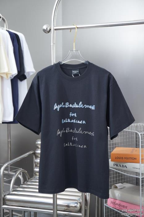 最高のエレガント大絶賛半袖Tシャツコピー ブランド 通販balenciaga_0_1