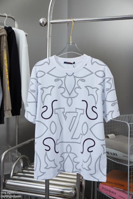 トレンドの最先端にセール早いもの勝ちLOUIS VUITTON半袖Tシャツ激安 通販 専門_0_2