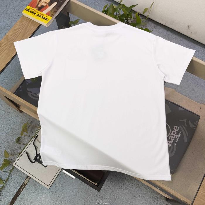 ロエベ半袖Tシャツコピー ブランド 通販 安心クラシカルな雰囲気新色入荷_0_1