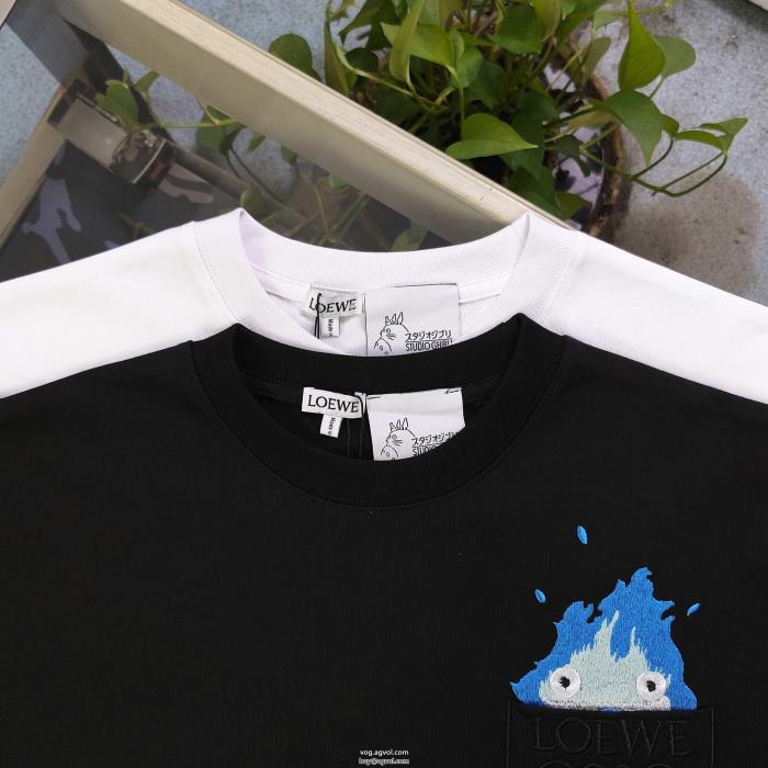 ロエベ半袖Tシャツコピー ブランド 通販 安心クラシカルな雰囲気新色入荷_0_4