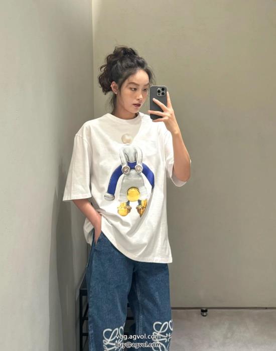 半袖TシャツLOEWEブランド コピー 激安根強い人気定番商品数量限定 VIP価格_0_4