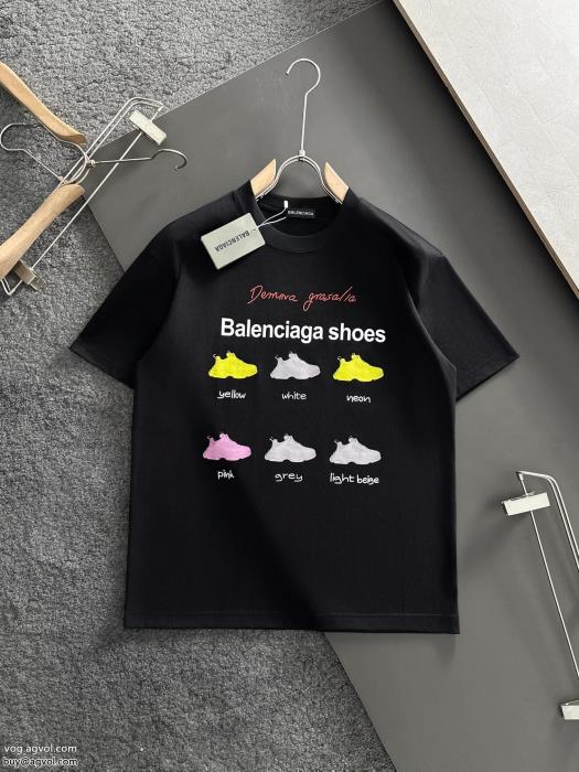 半袖Tシャツbalenciaga存在感は抜群早期完売ブランド 偽物 激安_0_3