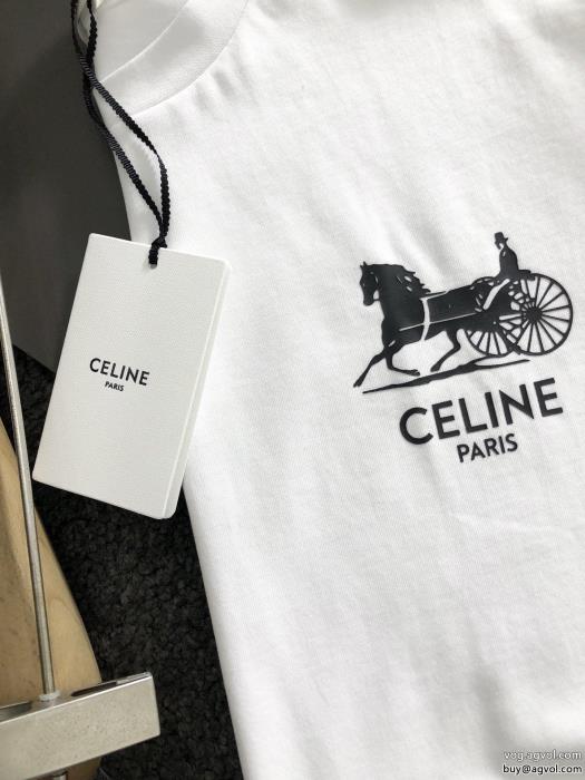セリーヌスーパー コピー 安心清潔感で洗練され入荷予定半袖Tシャツ_0_2