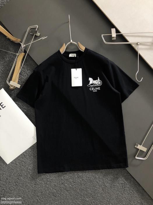 セリーヌスーパー コピー 安心清潔感で洗練され入荷予定半袖Tシャツ_0_4