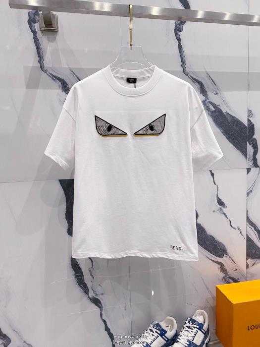 半袖Tシャツ偽物 通販 リッチな印象に2025秋冬の流行りの新品フェンディ_0_0