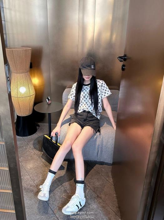 スーパー コピー 通販着こなし自在最前線2025半袖TシャツLOUIS VUITTON_0_1
