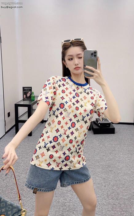 スーパー コピー 通販着こなし自在最前線2025半袖TシャツLOUIS VUITTON_0_2